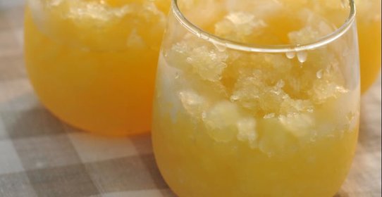 Цитрусовый пунш с шампанским