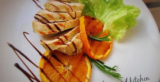 Куриная грудка с апельсином на гриле, с ароматом дыма