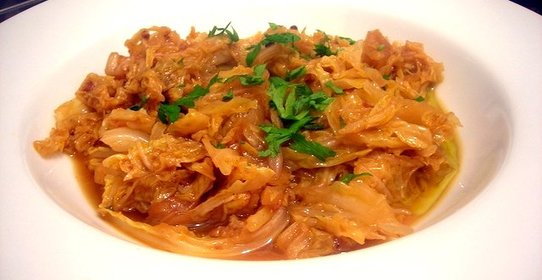 Постная тушеная капуста