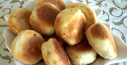 Жареные пирожки с капустой из бездрожжевого теста