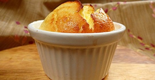 Быстрое суфле из яиц и кленового сиропа