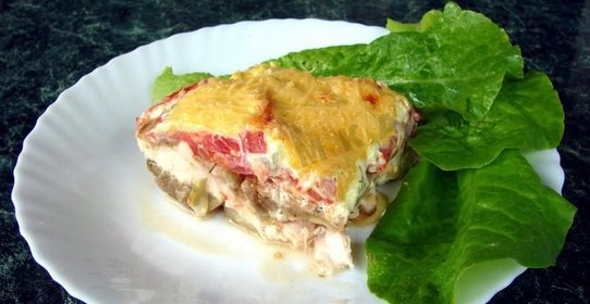 Курица с баклажанами и помидорами в духовке