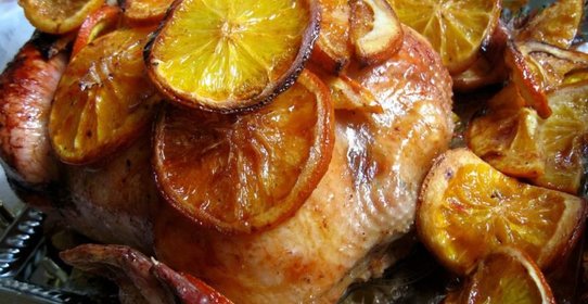 Курица, запеченная в апельсинах
