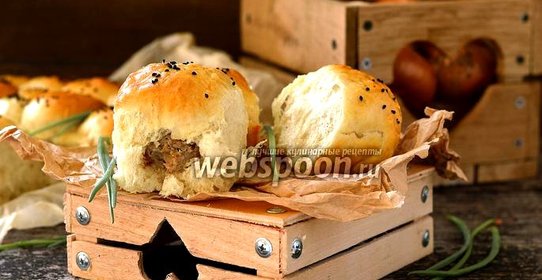 Дрожжевые пирожки с курицей