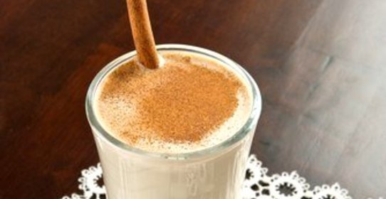 Кофейно-банановый смузи с корицей