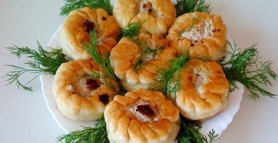 Беляши жареные дрожжевые с мясом