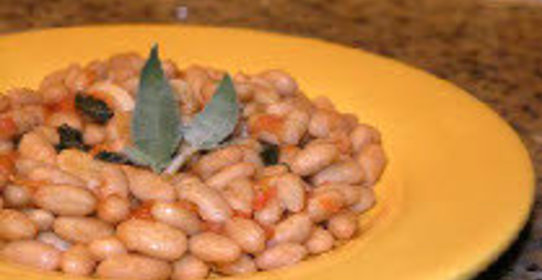 Жареные бобы с шалфеем