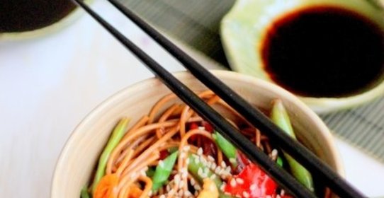 Мясной рулет со спагетти