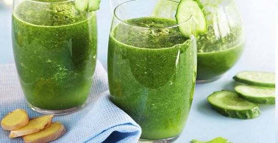 Зеленый смузи с огурцами
