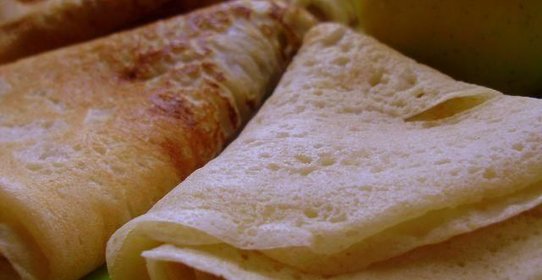 Сладкие постные блины на воде без яиц