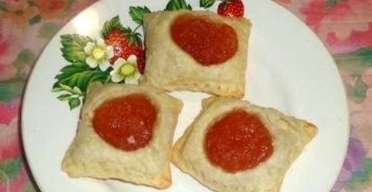 Слойки с повидлом