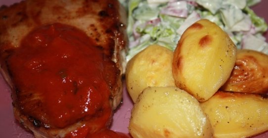 Сочное мясо с ароматным картофелем