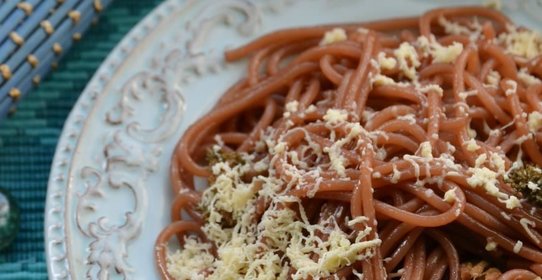 Спагетти с брокколи в красном вине