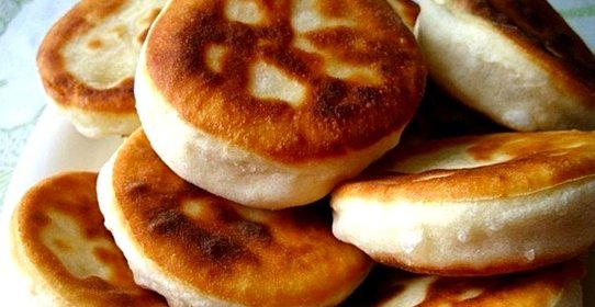 Пирожки с сыром и яйцом