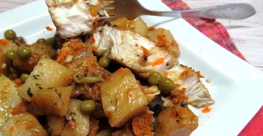 Маринованная щука с овощами