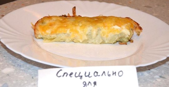 Каннеллони фаршированные шпинатом и рикоттой