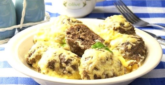 Биточки в сливочном соусе