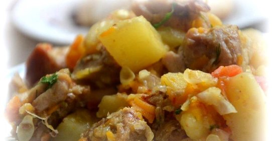 Рагу с кабачками и свининой