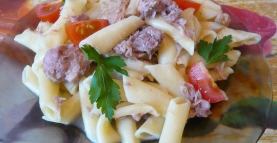 Макароны с тушенкой в мультиварке