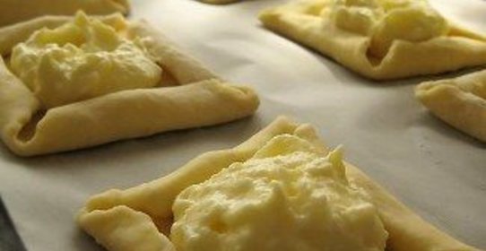 Творожное печенье с фруктами