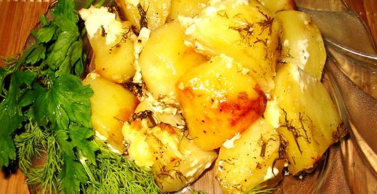 Картофель запеченный с салом