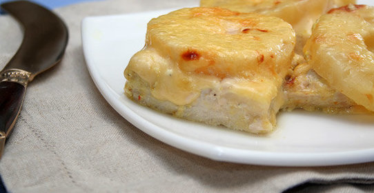 Индейка с ананасами