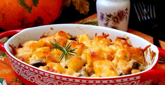 Куриная печень запечённая с тыквой под сыром