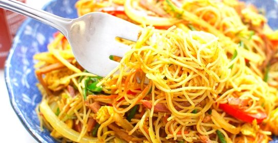 Лапша по-сингапурски