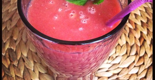 Арбузно-банановый смузи