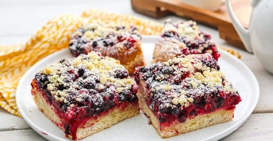 Пирог с черникой и штрейзелем