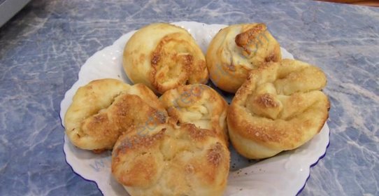 Сладкие булочки из теста на молоке