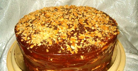 Торт Сникерс