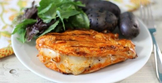 Жареная курица с сыром