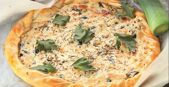 Пирог с козьим сыром