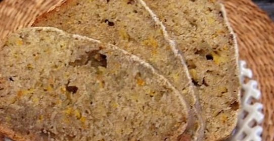 Домашний хлеб из патиссонов с чесноком и имбирем