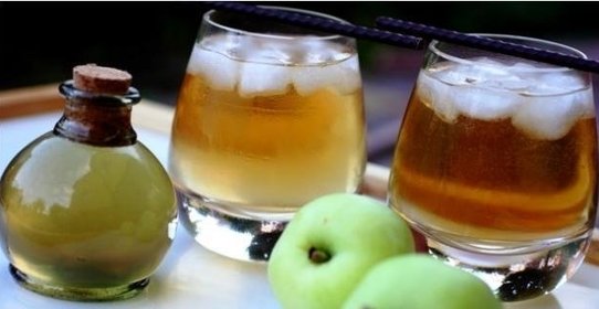 Яблочно-имбирный коктейль