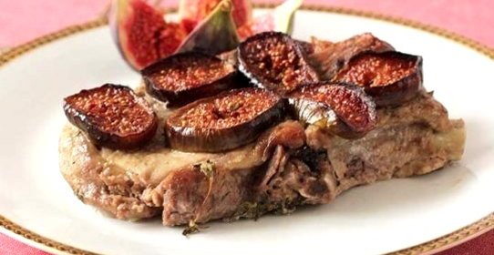 Маринованная свинина, запеченная с инжиром