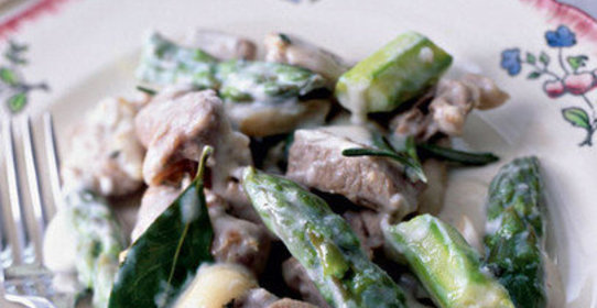 Рагу со спаржей