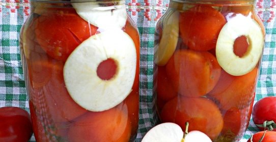 Помидоры маринованные с яблоками