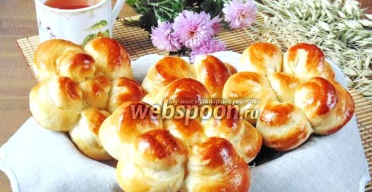 Сдобные булочки-цветочки