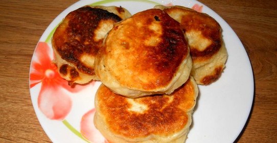 Дрожжевые оладьи с начинкой