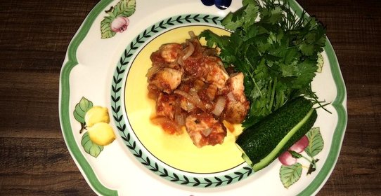 Курица в томатном соусе