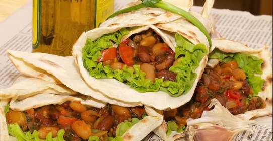 Постные лепешки с фасолью