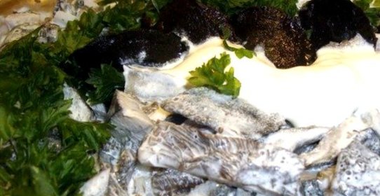 Маринованные грузди со сметаной