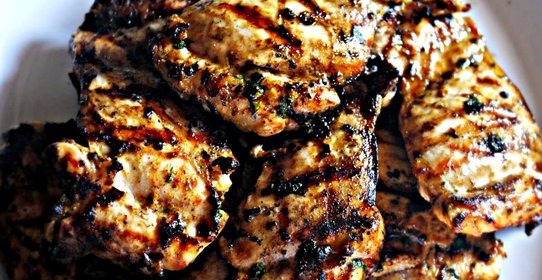 Куриные бедрышки, маринованные в пиве