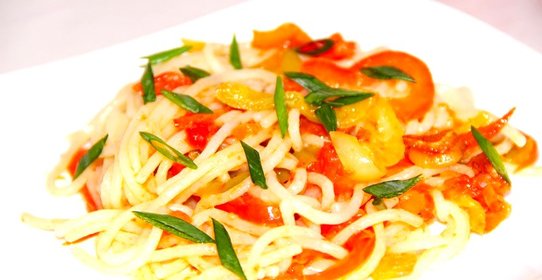 Спагетти с овощами