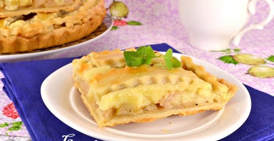 Песочный пирог с яблоками и заварным сметанным кремом