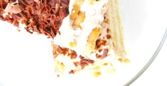 Йогуртовый торт с миндалем