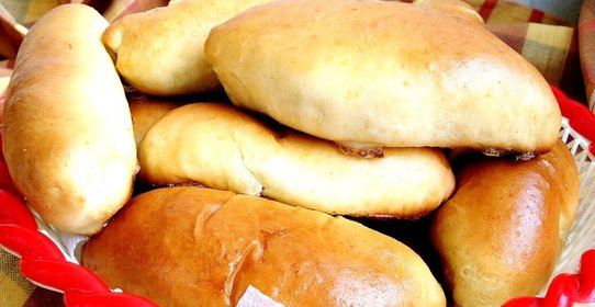 Пирожки с картошкой и шкварками