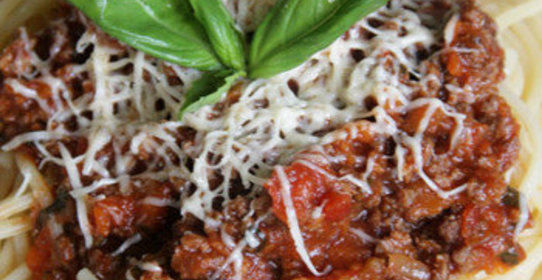 Спагетти болоньезе